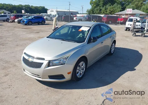 2013 Chevrolet Cruze Ls Auto из США, поврежденный, VIN 1G1PA5SH7D7325634